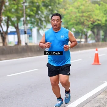Runner Photo 8636531