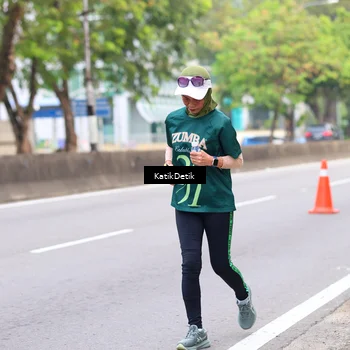Runner Photo 8636544