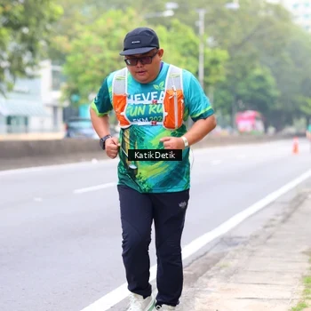 Runner Photo 8636583