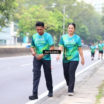 Runner Photo 8636591
