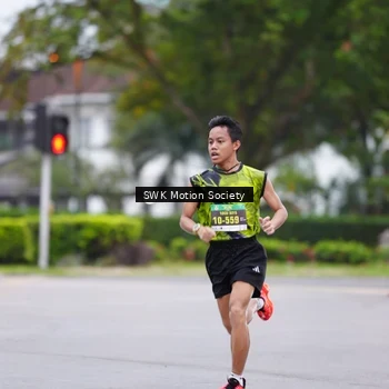 Runner Photo 8636725