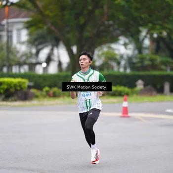 Runner Photo 8636834