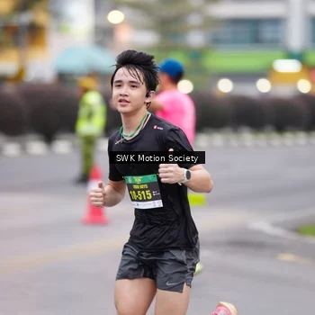Runner Photo 8636851