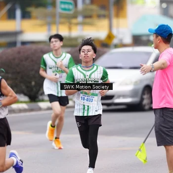 Runner Photo 8636901