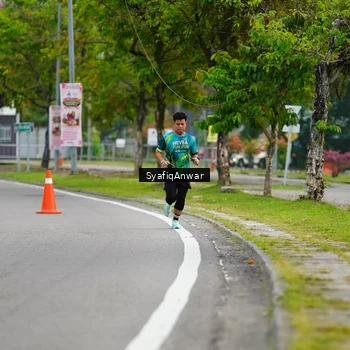 Runner Photo 8636920