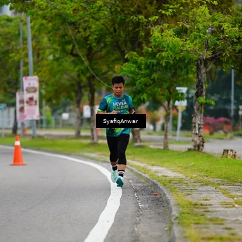 Runner Photo 8636925