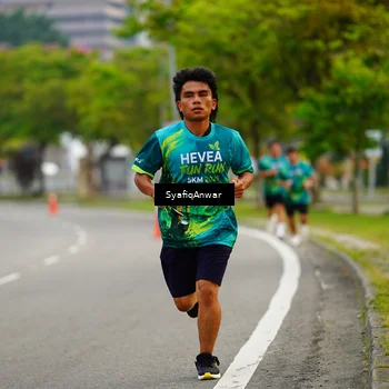 Runner Photo 8636939