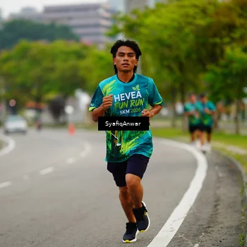 Runner Photo 8636949