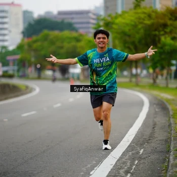 Runner Photo 8636954