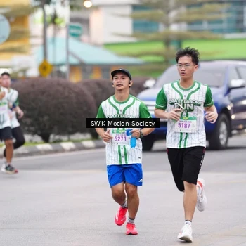 Runner Photo 8637194