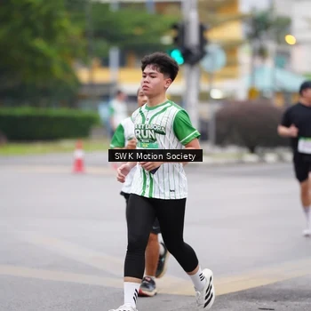 Runner Photo 8637208