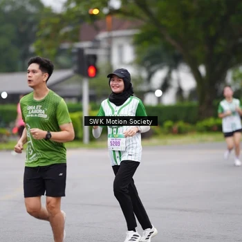 Runner Photo 8637307
