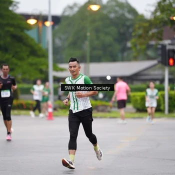 Runner Photo 8637330