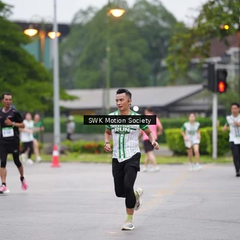 Runner Photo 8637331