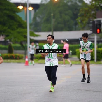 Runner Photo 8637451