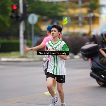 Runner Photo 8637489