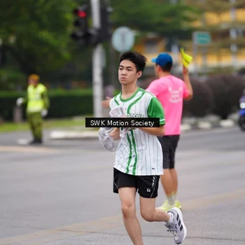 Runner Photo 8637491
