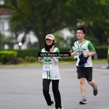 Runner Photo 8637513