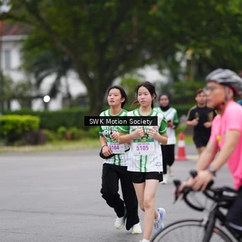 Runner Photo 8637572