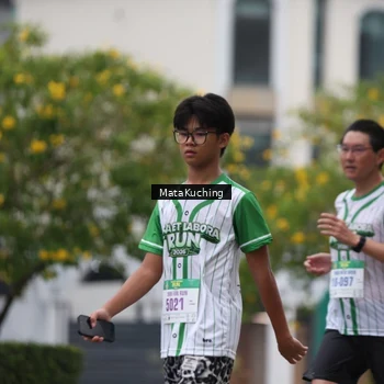 Runner Photo 8637717