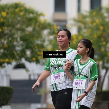 Runner Photo 8637772