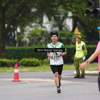 Runner Photo 8637813