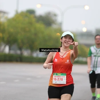 Runner Photo 8637873