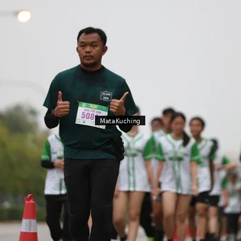 Runner Photo 8637988
