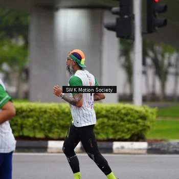 Runner Photo 8638055
