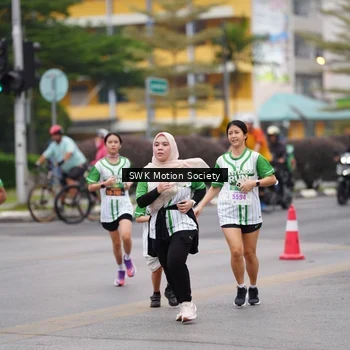 Runner Photo 8638195
