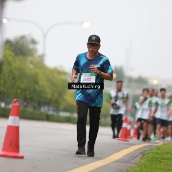 Runner Photo 8638210