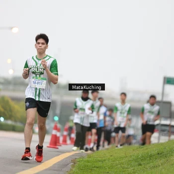 Runner Photo 8638276