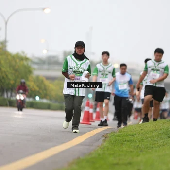 Runner Photo 8638277