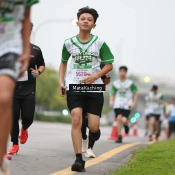 Runner Photo 8638280