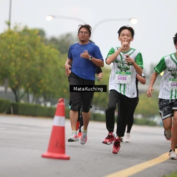 Runner Photo 8638286