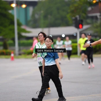 Runner Photo 8638289