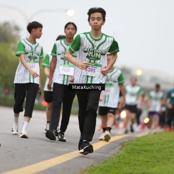 Runner Photo 8638311