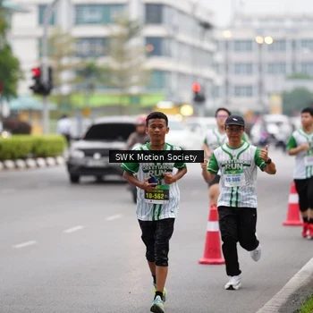Runner Photo 8638321