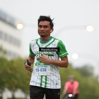 Runner Photo 8638363