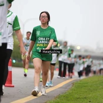 Runner Photo 8638368
