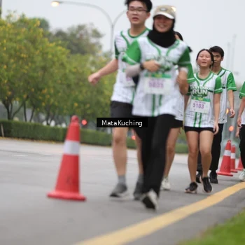 Runner Photo 8638379