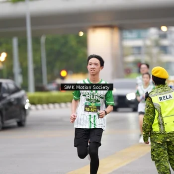Runner Photo 8638382