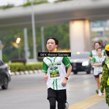 Runner Photo 8638385