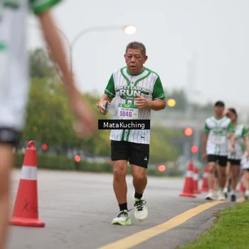 Runner Photo 8638387