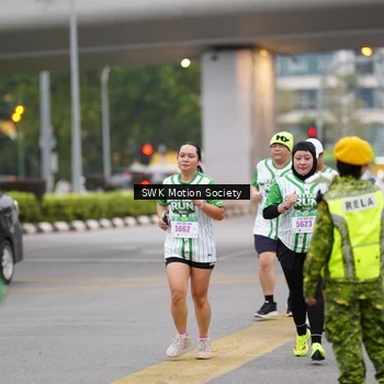 Runner Photo 8638406
