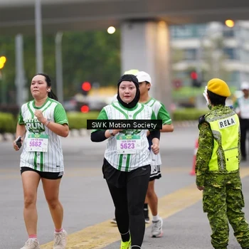 Runner Photo 8638412