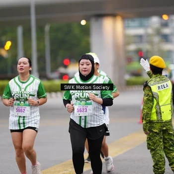 Runner Photo 8638415