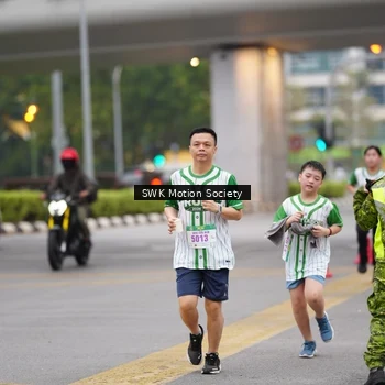 Runner Photo 8638423
