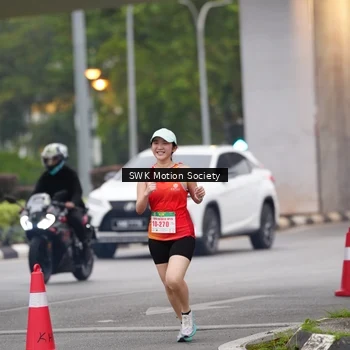 Runner Photo 8638431