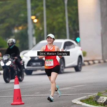 Runner Photo 8638432